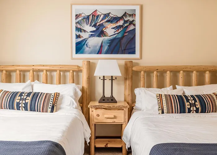 Majestic Valley Wilderness Lodge